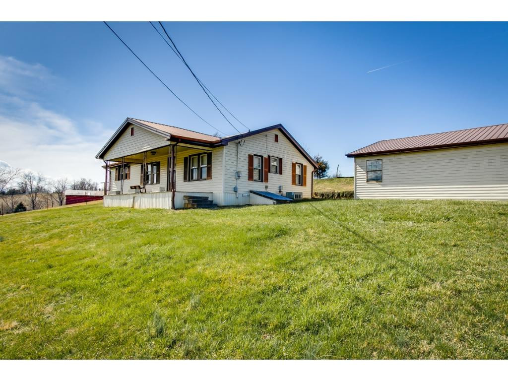 727 Mayberry Road Jonesborough, TN 37659 - Photo 1 of 36 Photo 1