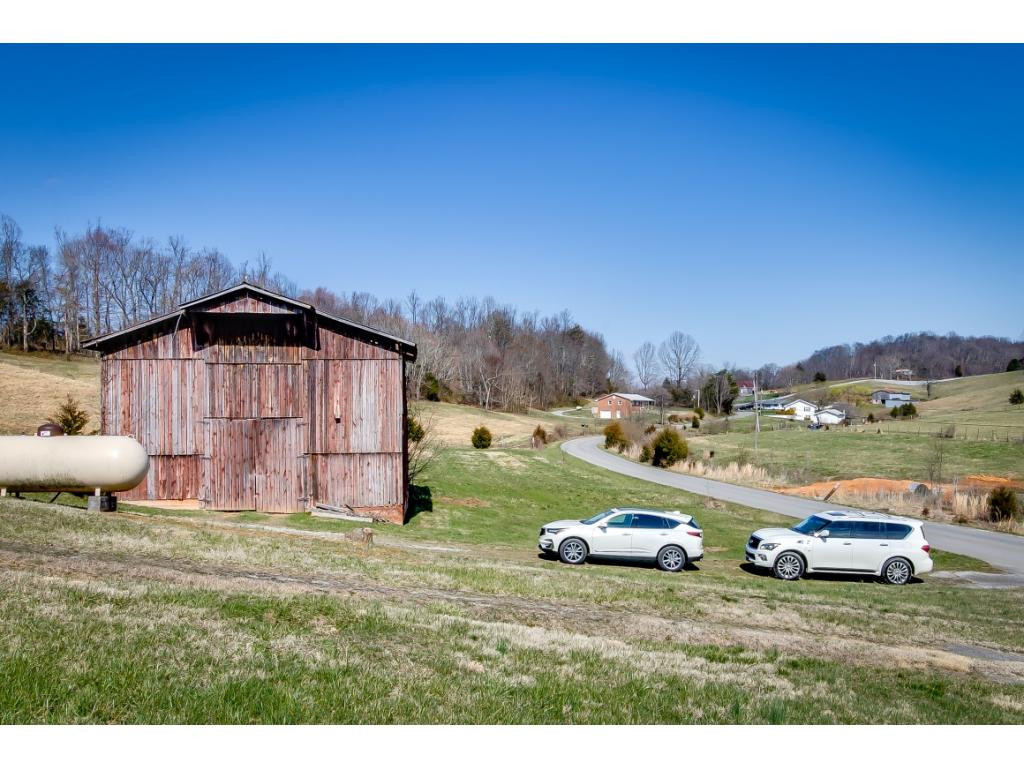 727 Mayberry Road Jonesborough, TN 37659 - Photo 7 of 36 Photo 7