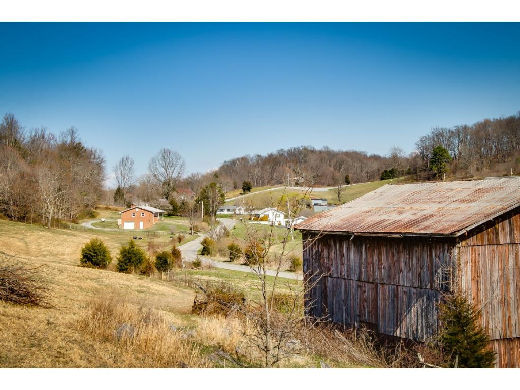 727 Mayberry Road Jonesborough, TN 37659 - Photo 9 of 36 Photo 9