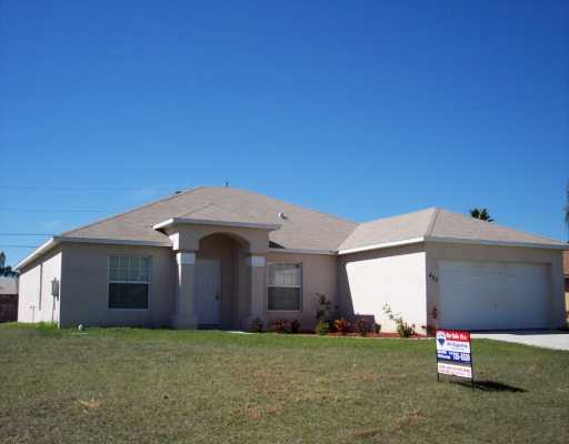 422 Southwest Cherryhill Road Port St. Lucie, FL 34953 - Photo 1 of 8 Primary Photo