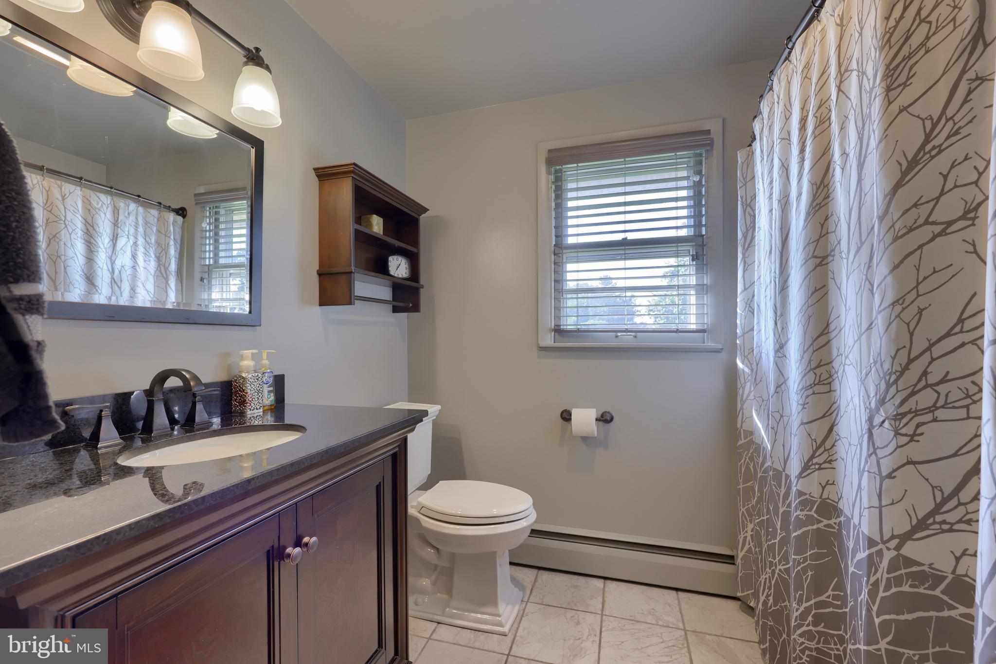 864 Sunnyside Road York, PA 17408 - Photo 18 of 35 Gallery Image 18