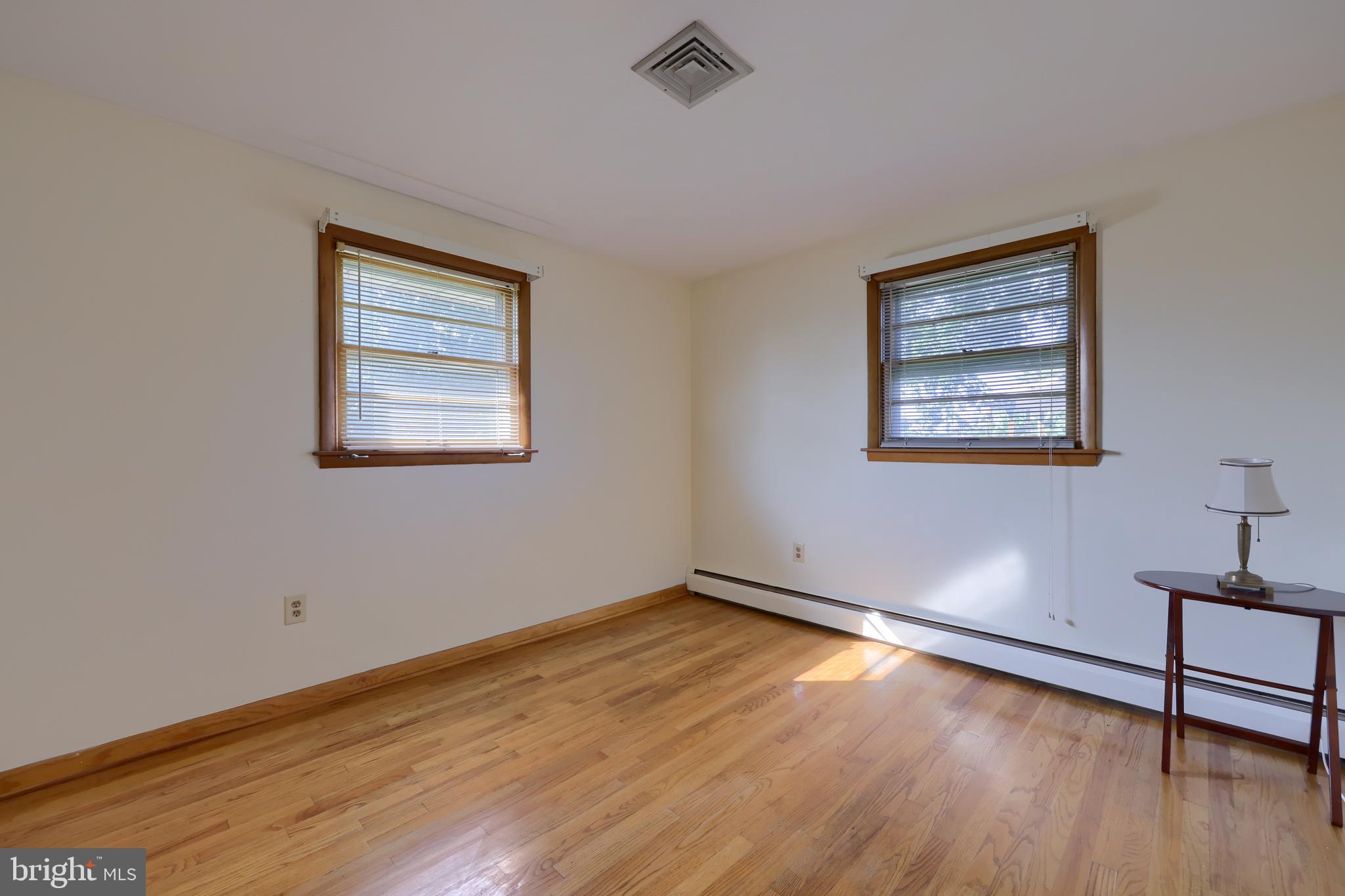 864 Sunnyside Road York, PA 17408 - Photo 20 of 35 Gallery Image 20