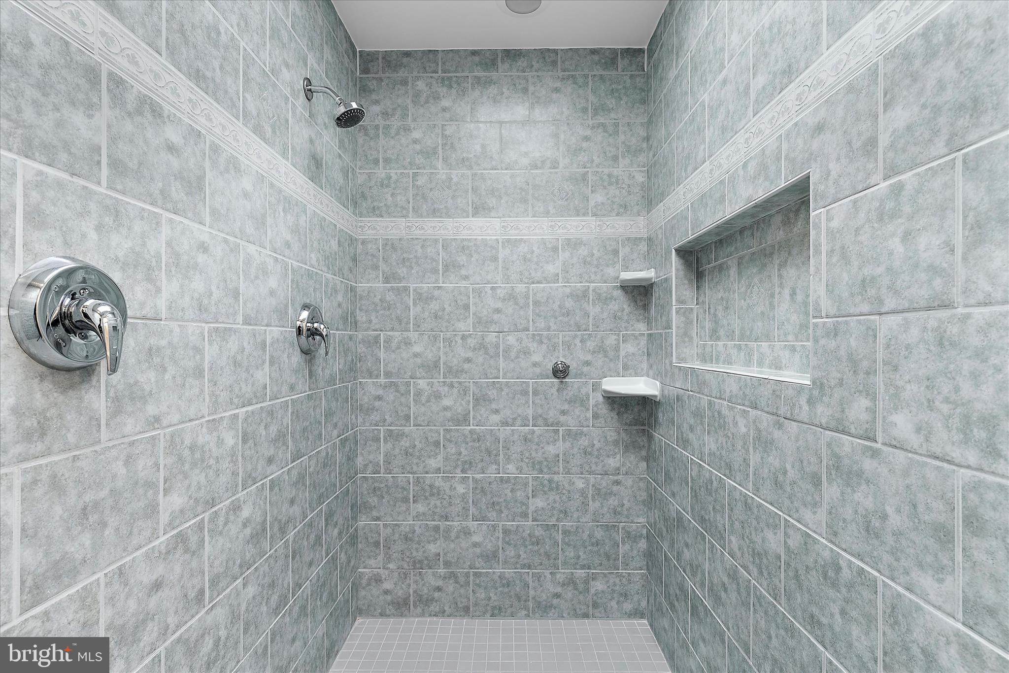 4717 Edgefield Road Bethesda, MD 20814 - Photo 34 of 85 Primary Bathroom