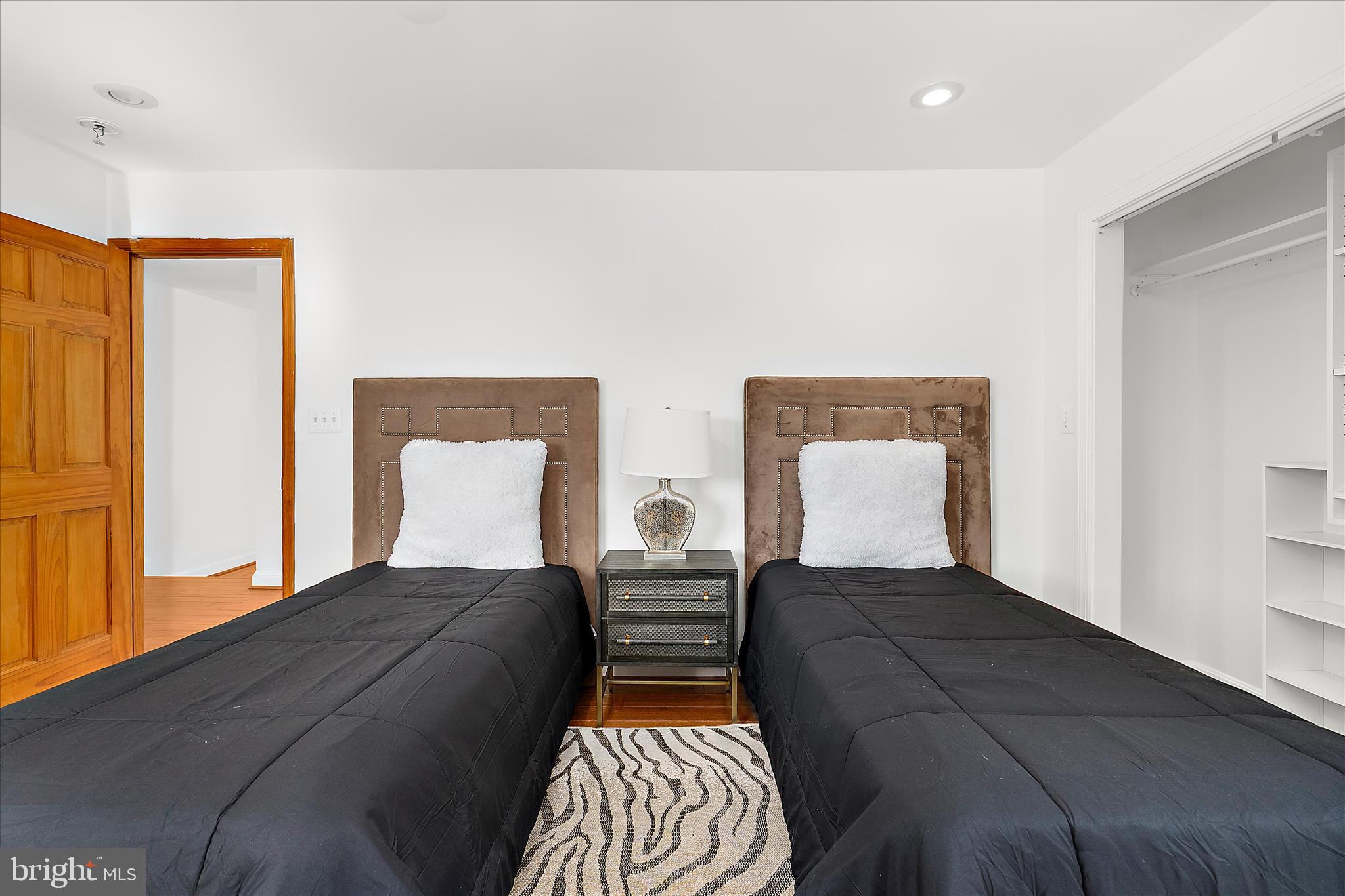 4717 Edgefield Road Bethesda, MD 20814 - Photo 45 of 85 Bedroom 3