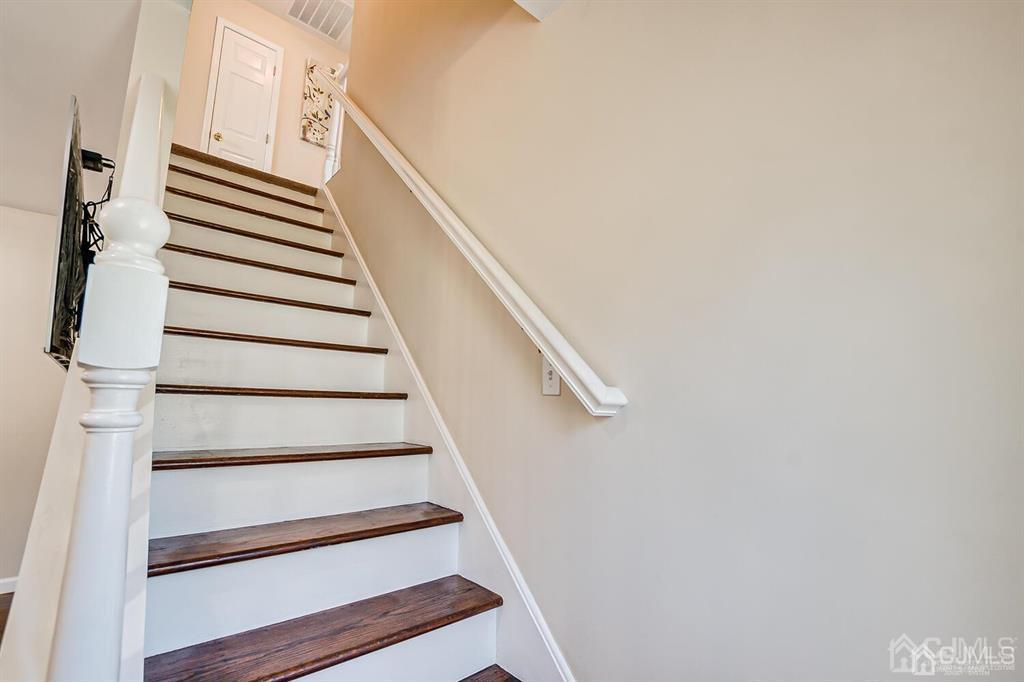 119 Wagner Street Edison, NJ 08837 - Photo 23 of 41 a view of entryway