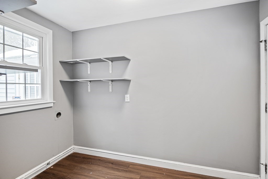 21 Selwyn Road Randolph, MA 02368 - Photo 11 of 13