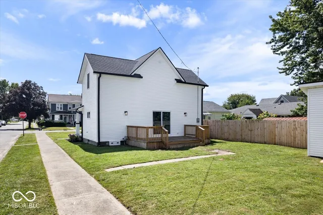 $204,900 | 1336 South G Street, Elwood, IN 46036