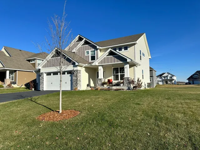 $575,000 | 2149 Johanna Circle, Lino Lakes, MN 55038