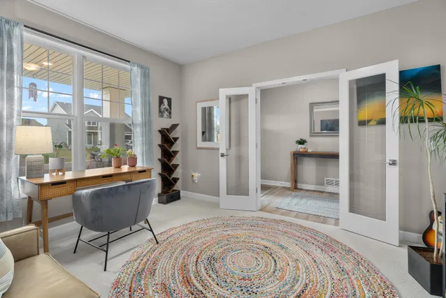 $575,000 | 2149 Johanna Circle, Lino Lakes, MN 55038