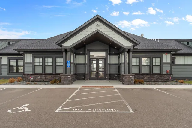 $575,000 | 2149 Johanna Circle, Lino Lakes, MN 55038