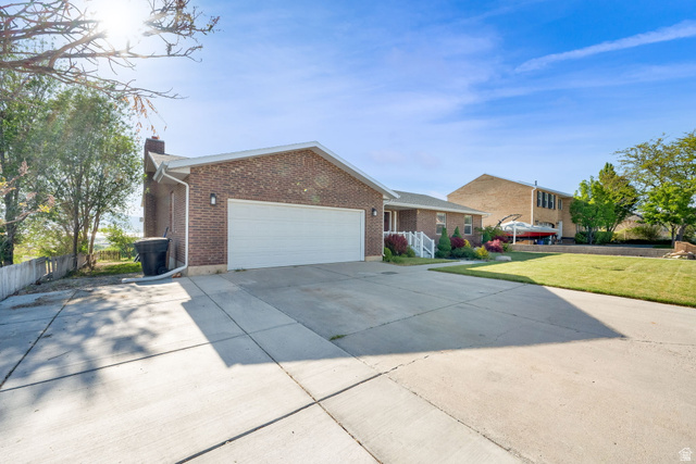 324 Ridgecrest Drive Orem, UT 84058 - Photo 7 of 43