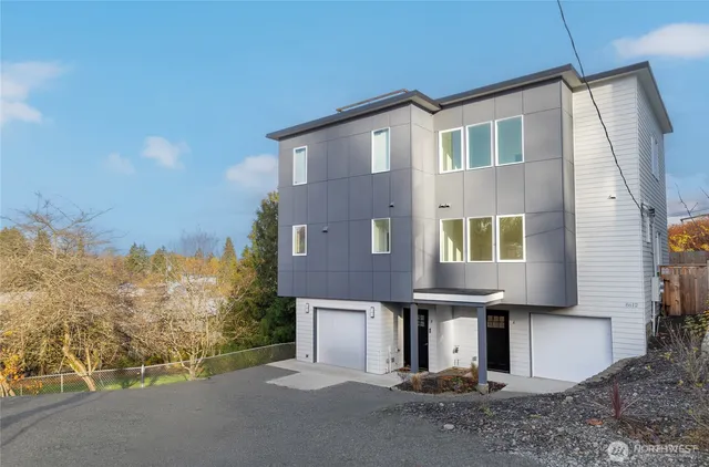 $807,450 | 8612 37th Avenue South, Unit A, Seattle, WA 98118