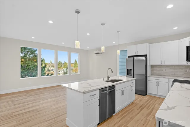 $807,450 | 8612 37th Avenue South, Unit A, Seattle, WA 98118