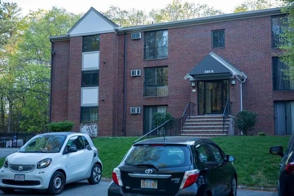 $239,000 | 380a Great Road, Unit B 302, Acton, MA 01720