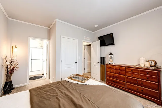 $705,000 | 977 South County Road 149, Strasburg, CO 80136