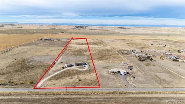 $705,000 | 977 South County Road 149, Strasburg, CO 80136