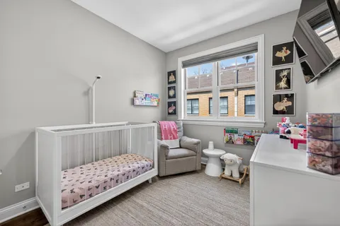 $1,000,000 | 2060 North Stave Street, Unit 3, Chicago, IL 60647