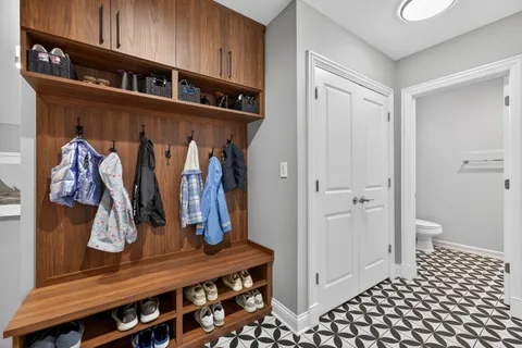 $1,000,000 | 2060 North Stave Street, Unit 3, Chicago, IL 60647