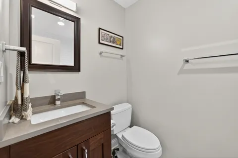 $1,000,000 | 2060 North Stave Street, Unit 3, Chicago, IL 60647
