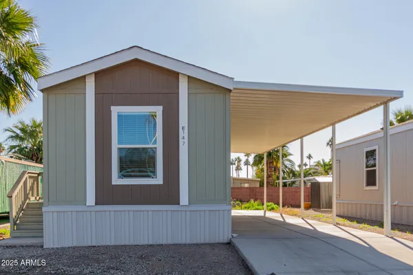 $1,400 | 5201 West Camelback Road, Unit E147, Phoenix, AZ 85031