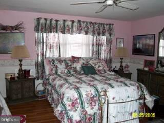 10821 Perrin Road Philadelphia, PA 19154 - Photo 5 of 6