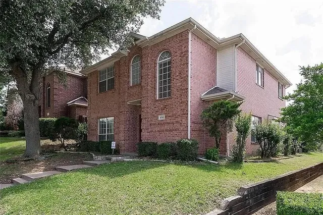 $2,800 | 4041 Eisenhower Street, Carrollton, TX 75007