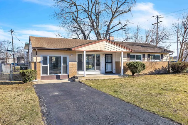 $184,400 | 16641 Sawyer Avenue, Markham, IL 60428