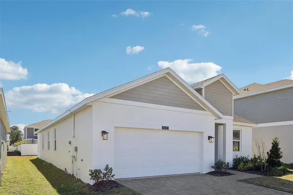 $499,990 | 5472 Hanover Square Drive, St. Cloud, FL 34771