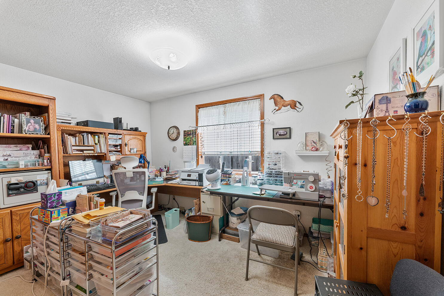 296 Brandon Street Central Point, OR 97502 - Photo 18 of 30 DSC_7838