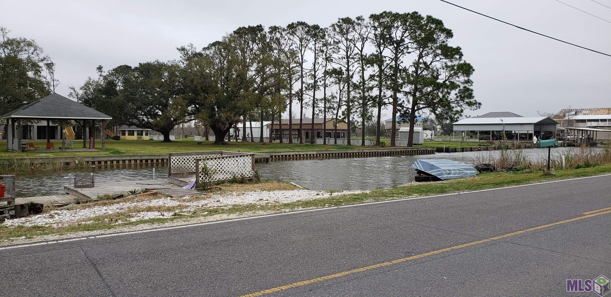 1787 Bayou Dularge Road Theriot, LA 70397 - Photo 3 of 4 Gallery Image 3