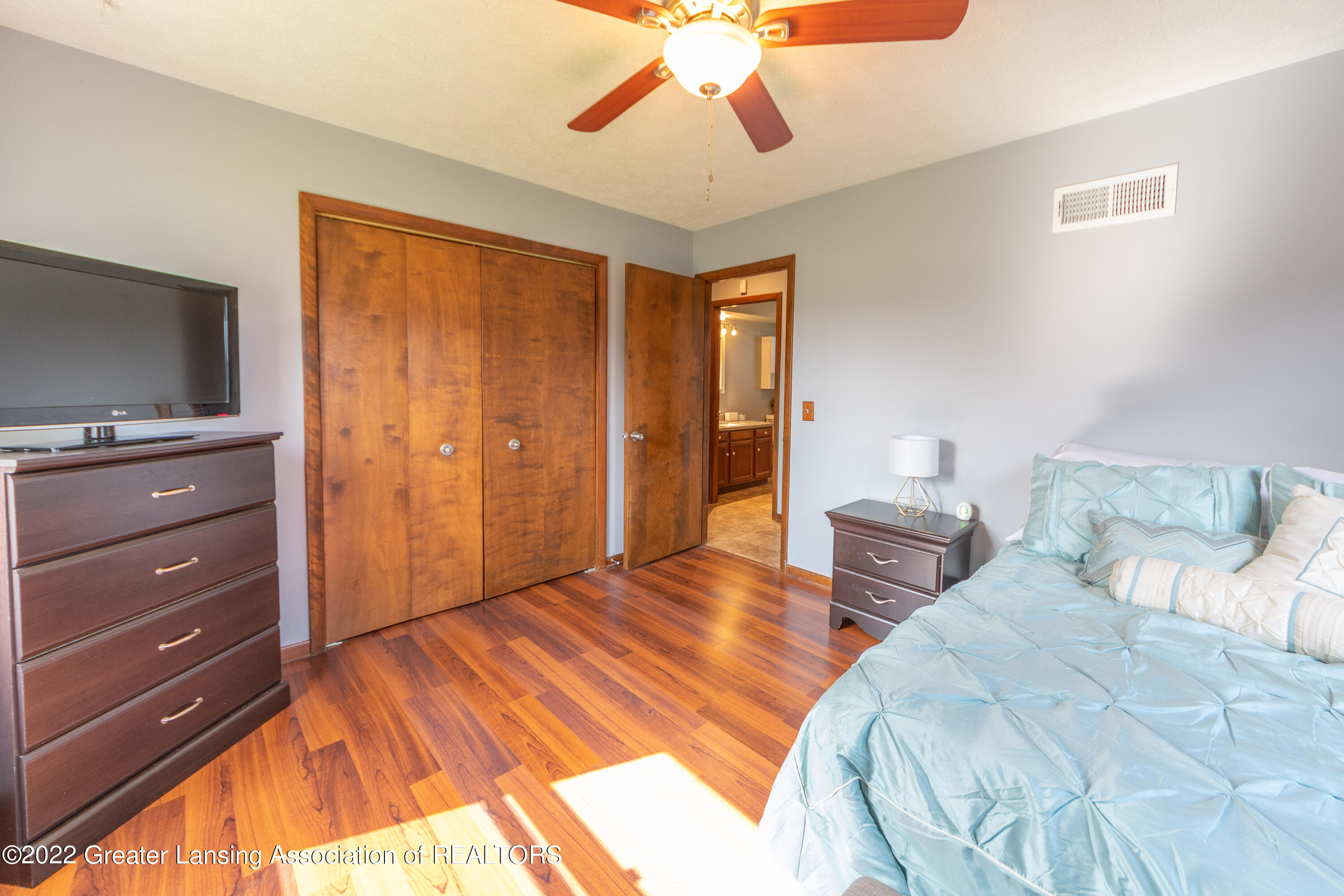 3015 Delta Street Lansing, MI 48906 - Photo 28 of 48 Delta-18