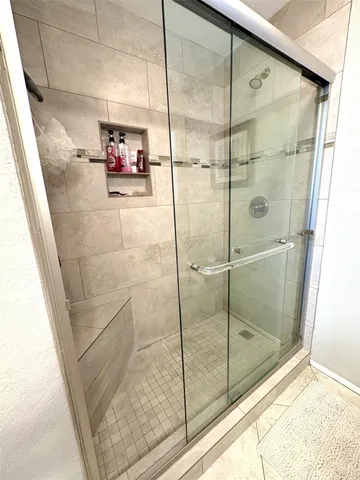 $474,900 | 1255 Sailfish Street, Bayou Vista, TX 77563