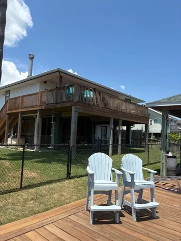 $474,900 | 1255 Sailfish Street, Bayou Vista, TX 77563