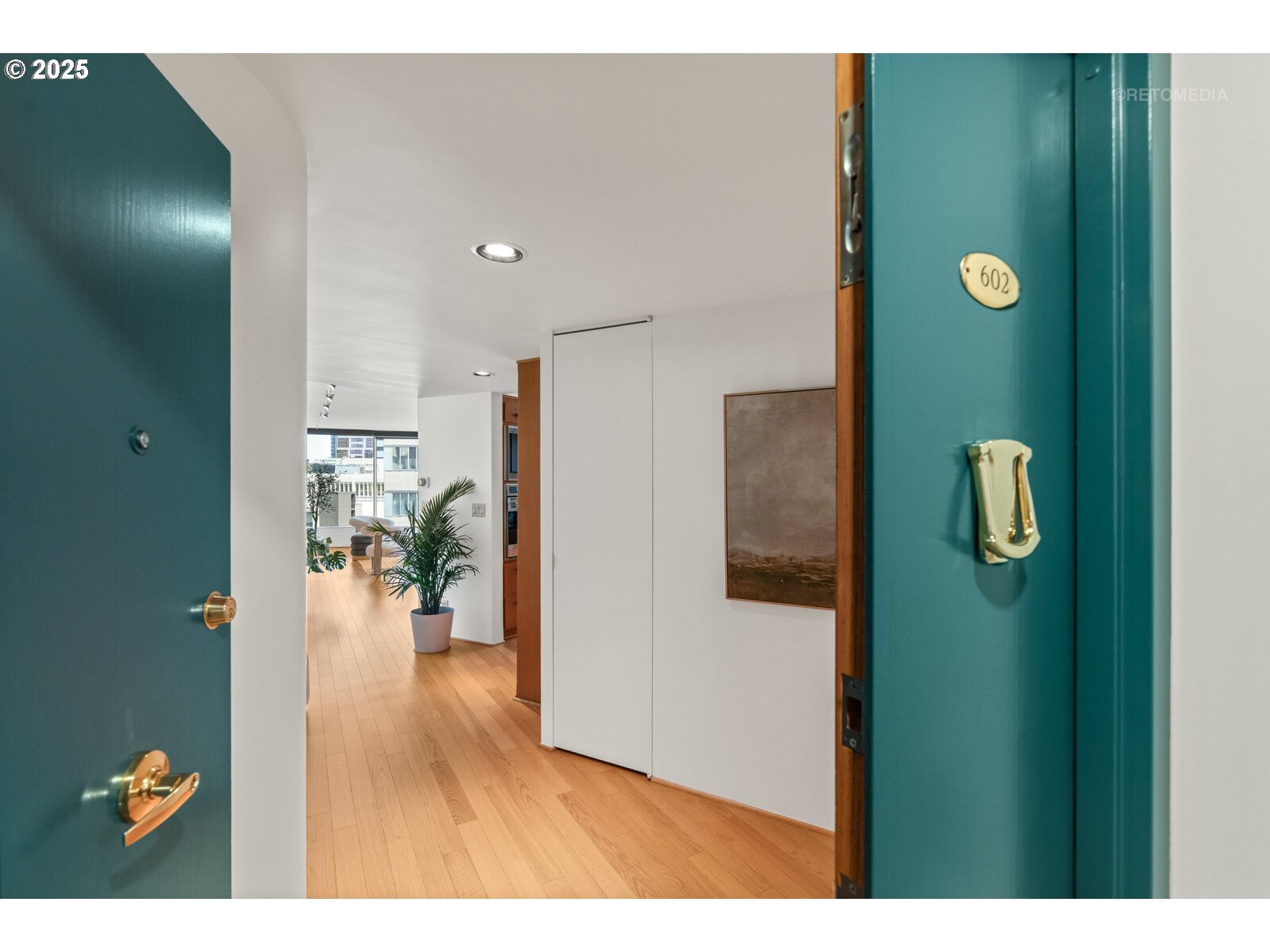 1500 Southwest 5th Avenue, Unit 602 Portland, OR 97201 - Photo 8 of 41 Gallery Image 8