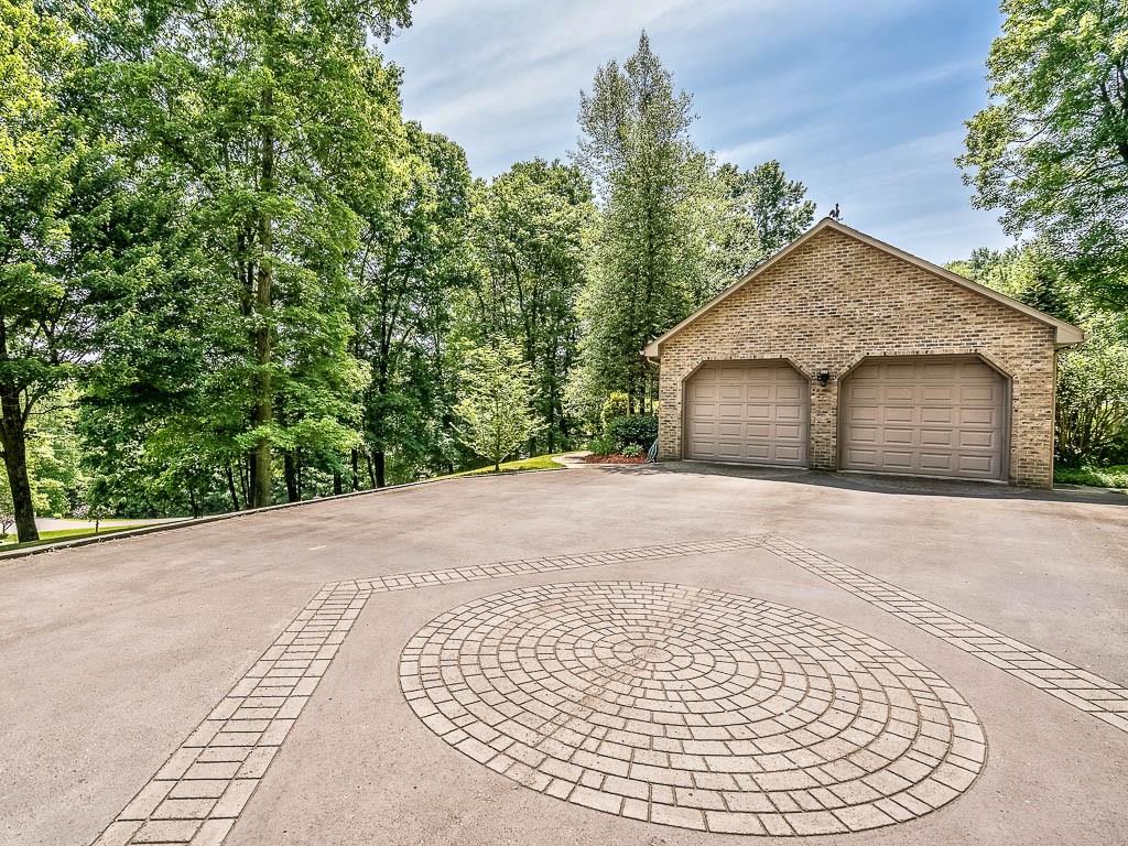 707 Fallecker Road Butler, PA 16002 - Photo 24 of 25