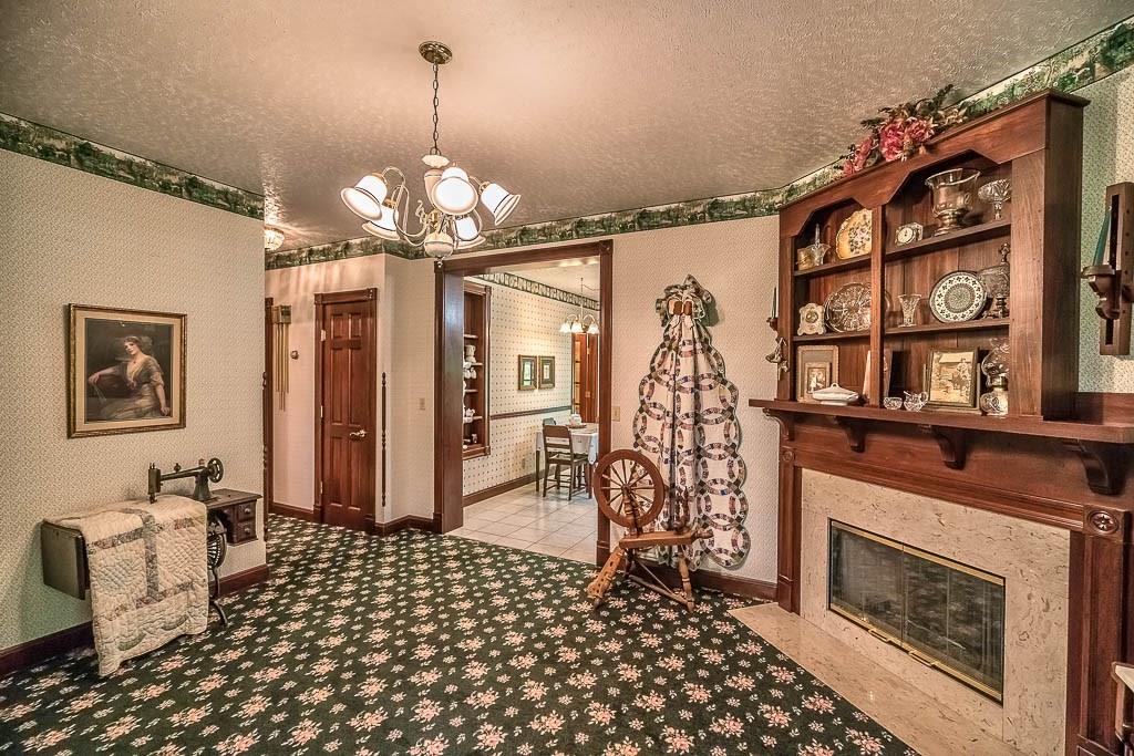 707 Fallecker Road Butler, PA 16002 - Photo 7 of 25