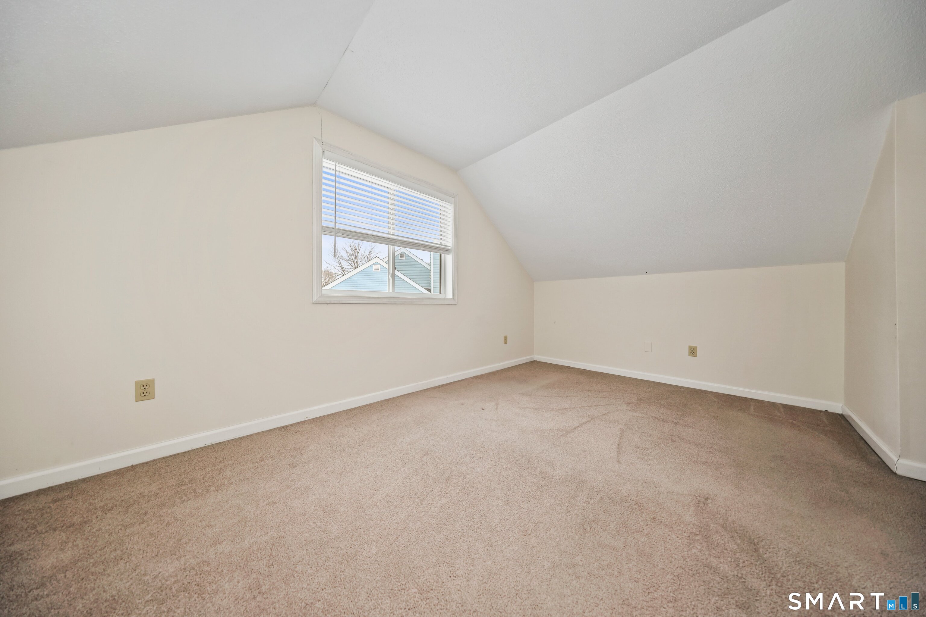 86 Cannon Ridge Drive, Unit 86 Watertown, CT 06795 - Photo 26 of 37 Second floor bedroom