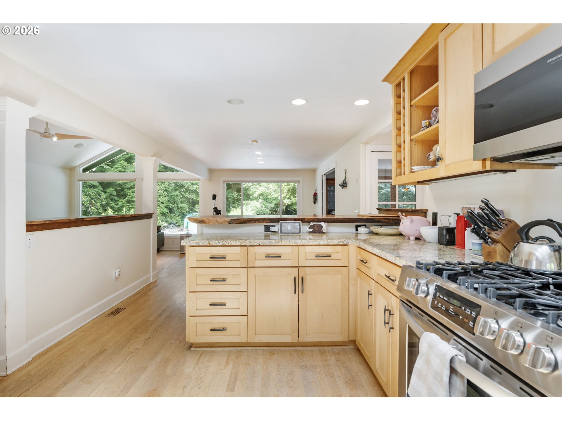 4500 West Burnside Road Portland, OR 97221 - Photo 8 of 48
