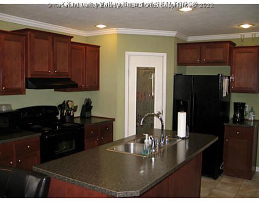 1777 Winfield Road, Unit A Winfield, WV 25213 - Photo 8 of 14 Kitchen.