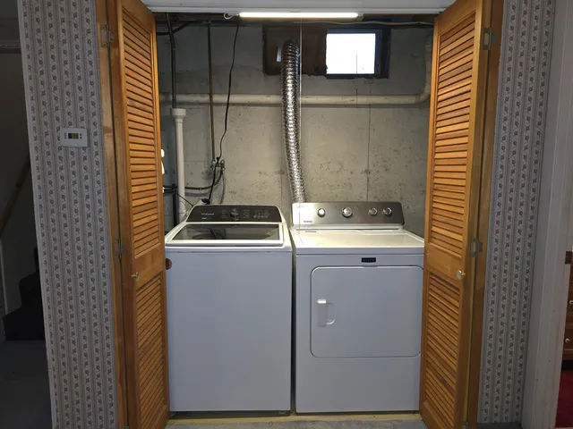 $379,900 | 390 Hill Road, Dummer, NH 03588