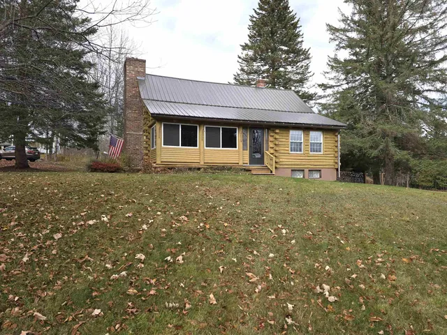 $379,900 | 390 Hill Road, Dummer, NH 03588