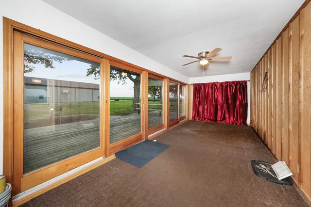 $485,000 | 947 North 2nd Road, Dana, IL 61321