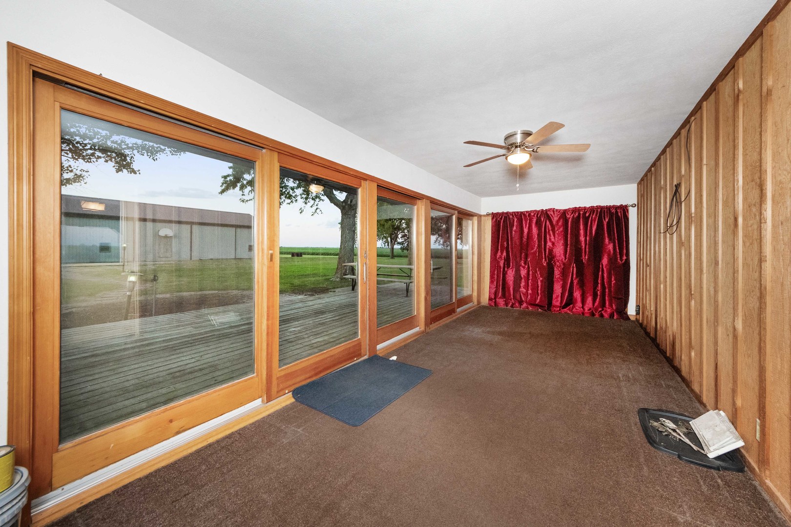 947 North 2nd Road Dana, IL 61321 - Photo 12 of 35 a view of empty room with floor to ceiling window
