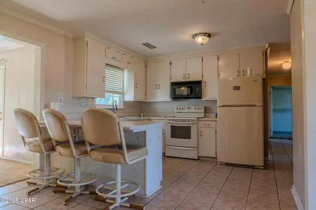 $236,000 | 4873 Donna Drive, Marianna, FL 32446