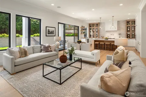 $4,638,000 | 10415 Southeast 13th Street, Bellevue, WA 98004