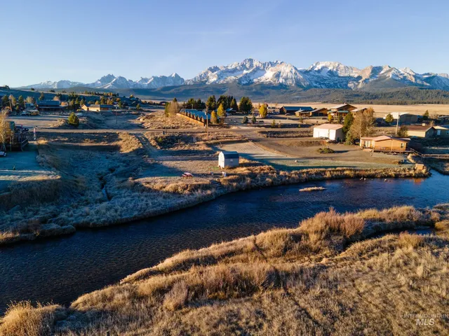 $750,000 | 21 Stanley Id 83278, Stanley, ID 83278