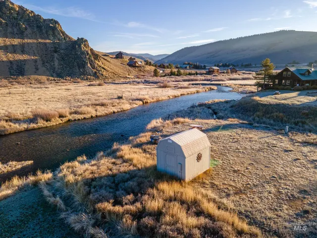 $750,000 | 21 Stanley Id 83278, Stanley, ID 83278