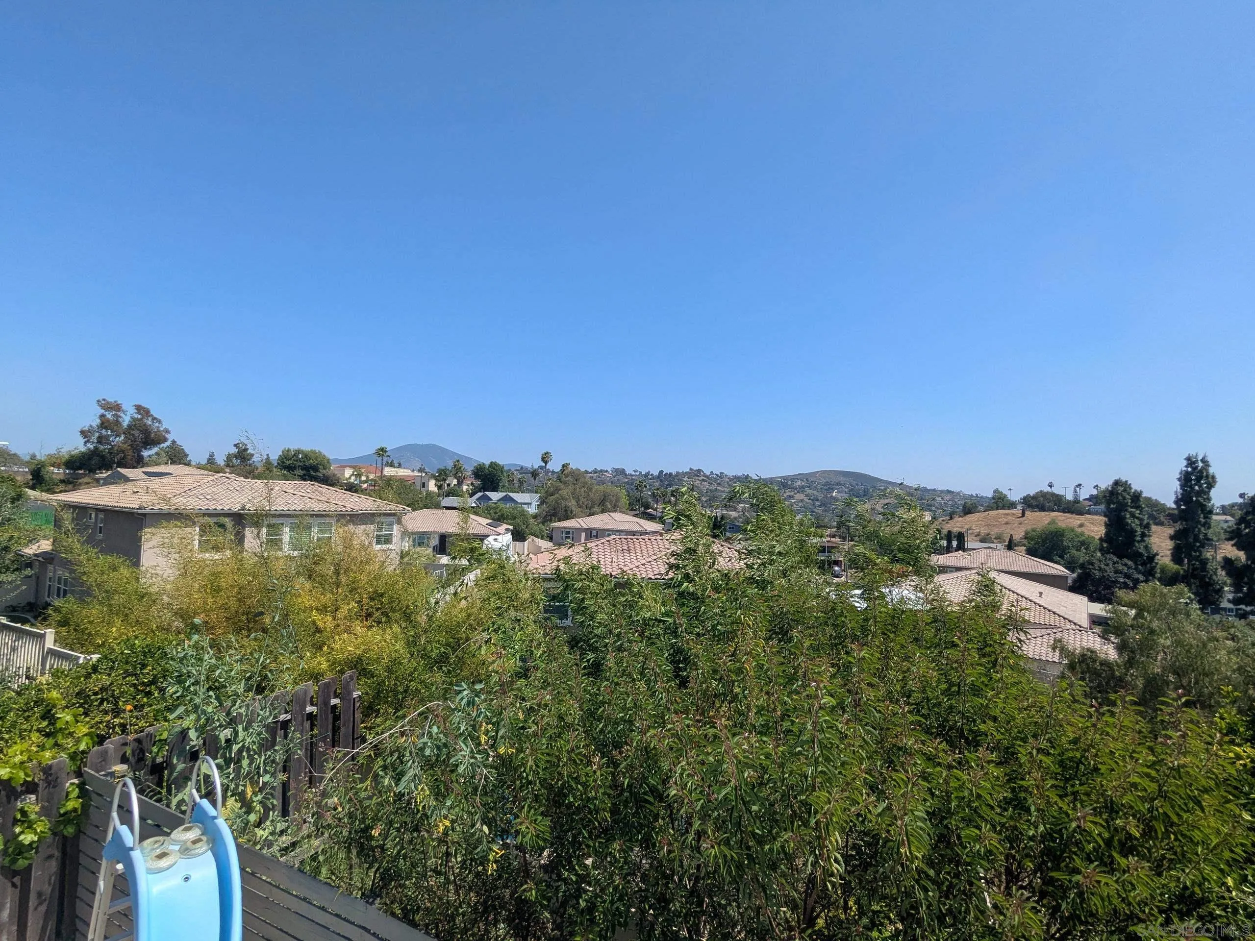 9347 Kahlua Way Spring Valley, CA 91977 - Photo 64 of 67 a view of a large building