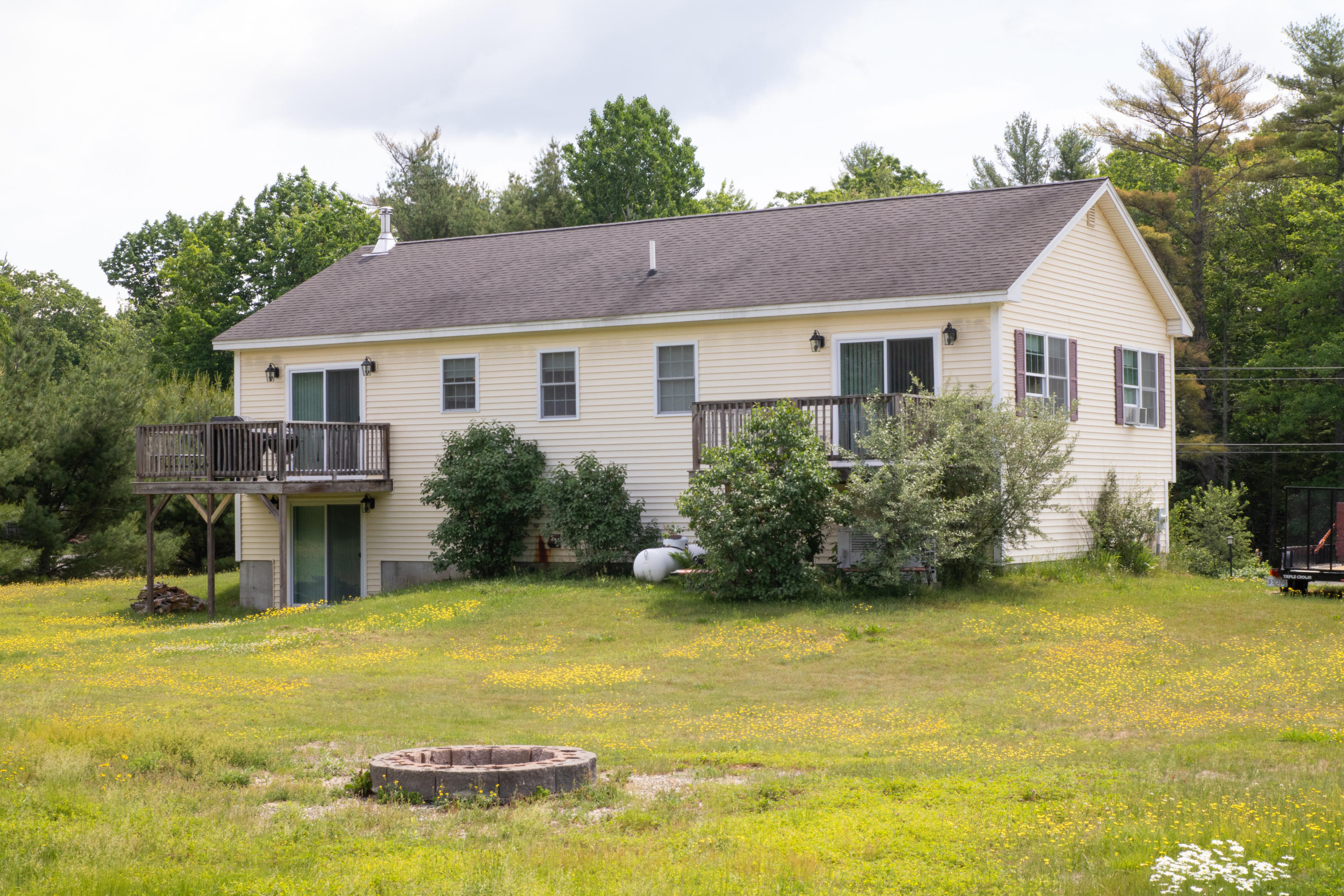 255 Cape Road Standish, ME 04084 - Photo 3 of 18 IMG_4377
