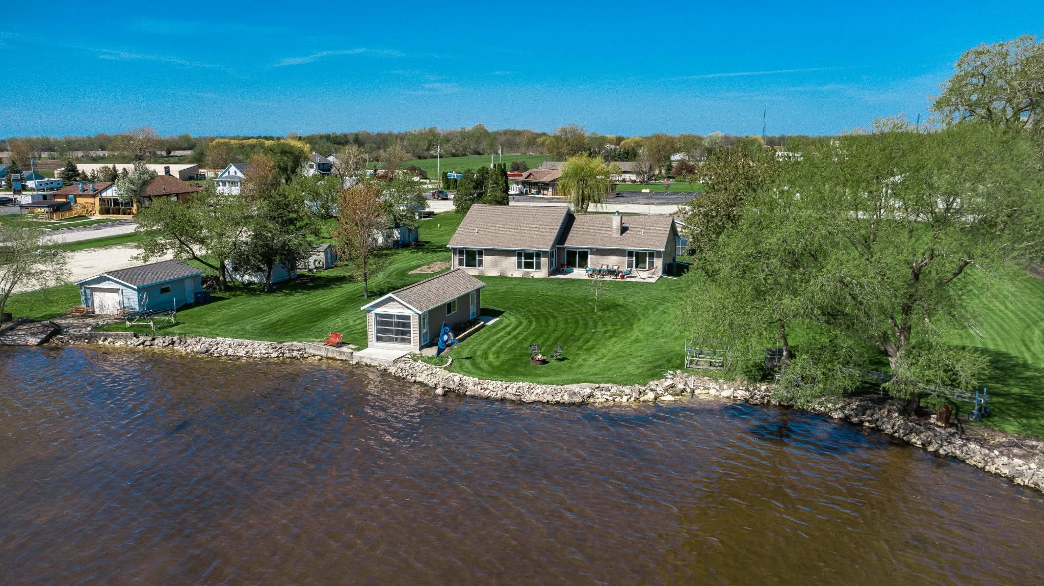 7878 Highway 45 Oshkosh, WI 54902 - Photo 8 of 50
